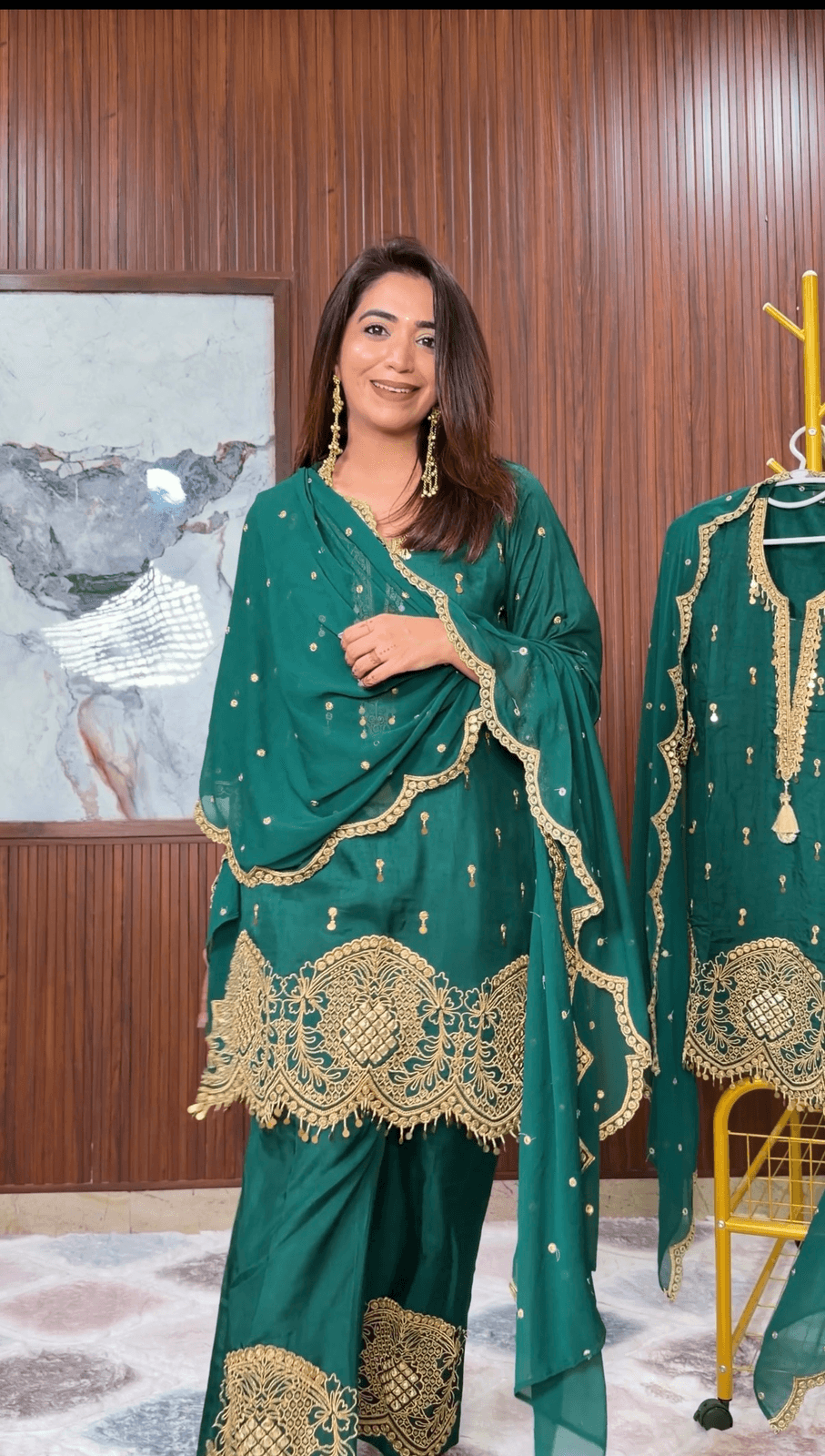 ✨ Zareen Emerald Suit Set ✨ image 2