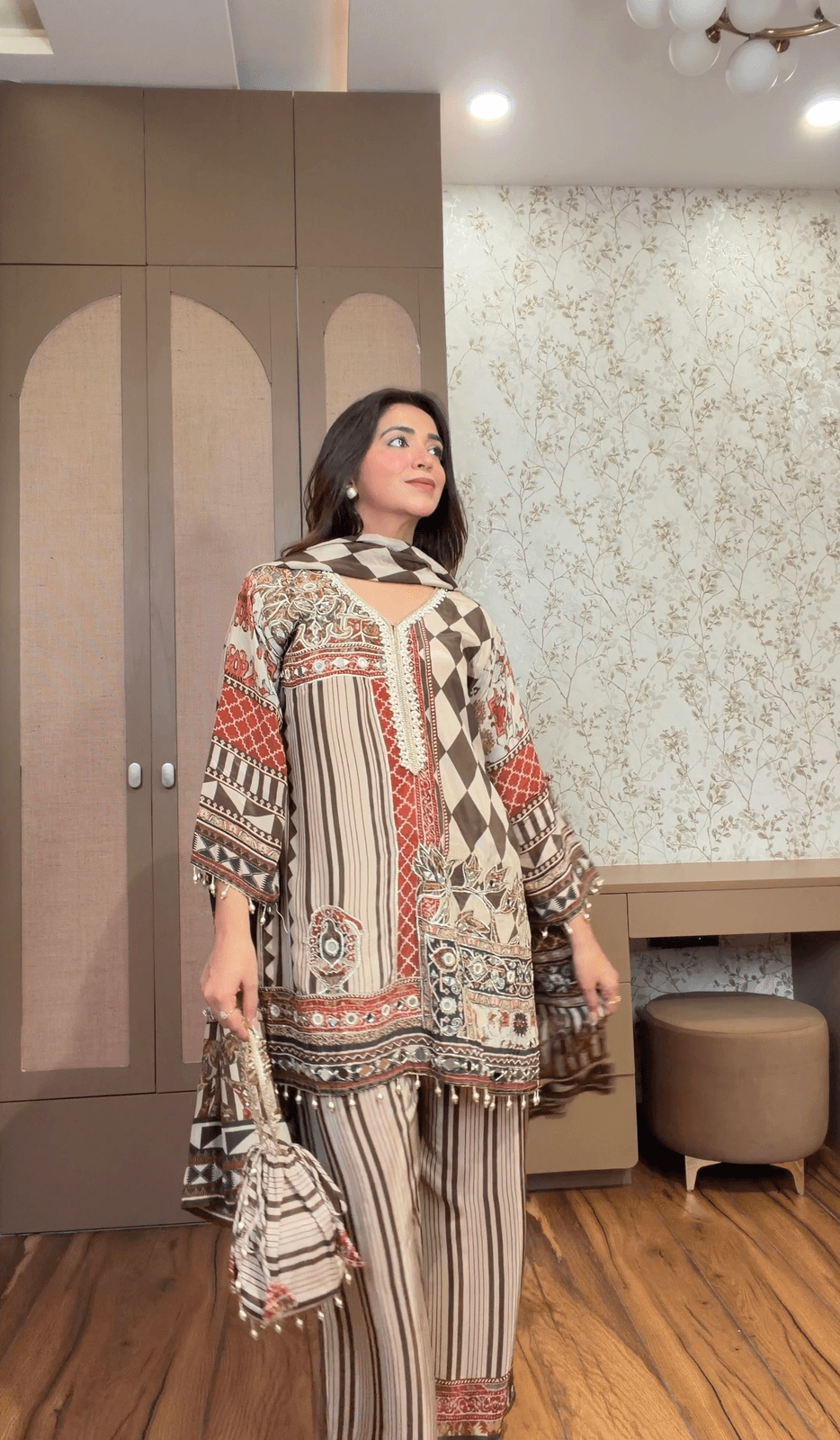 Mehrzaar Heritage Suit Set image 3