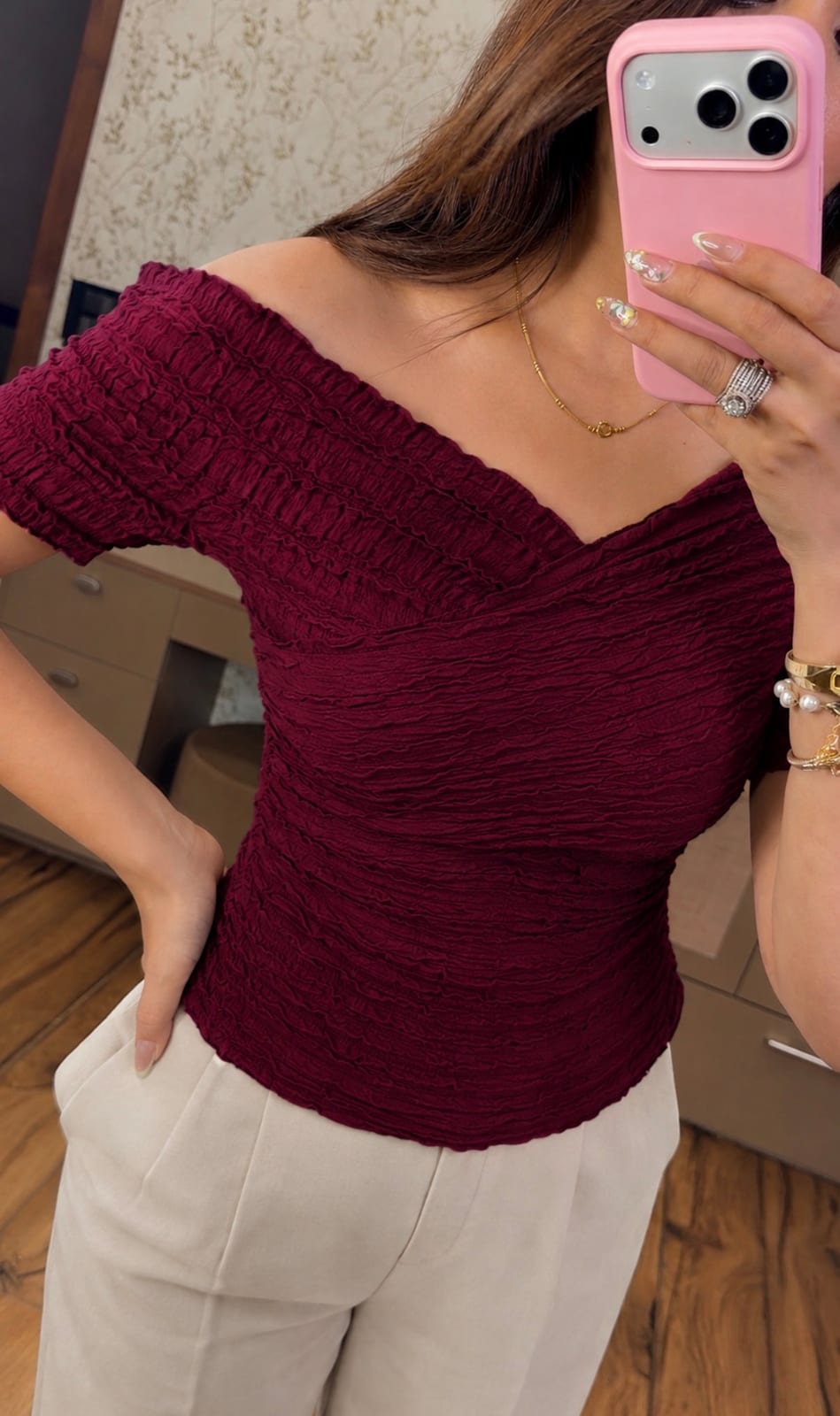 Neeva Elara Ruched Top