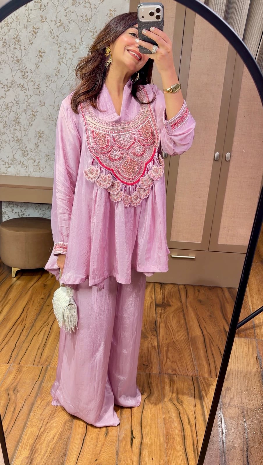 Rosé Zari Embroidered Kurta Set