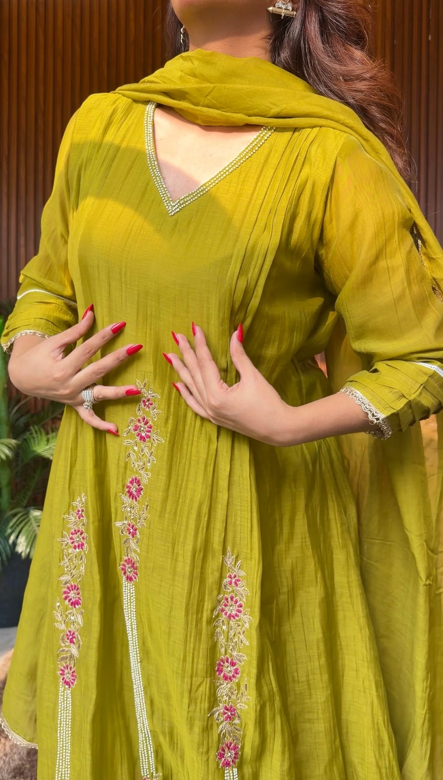 Zariya Lime  Suit Set image 2
